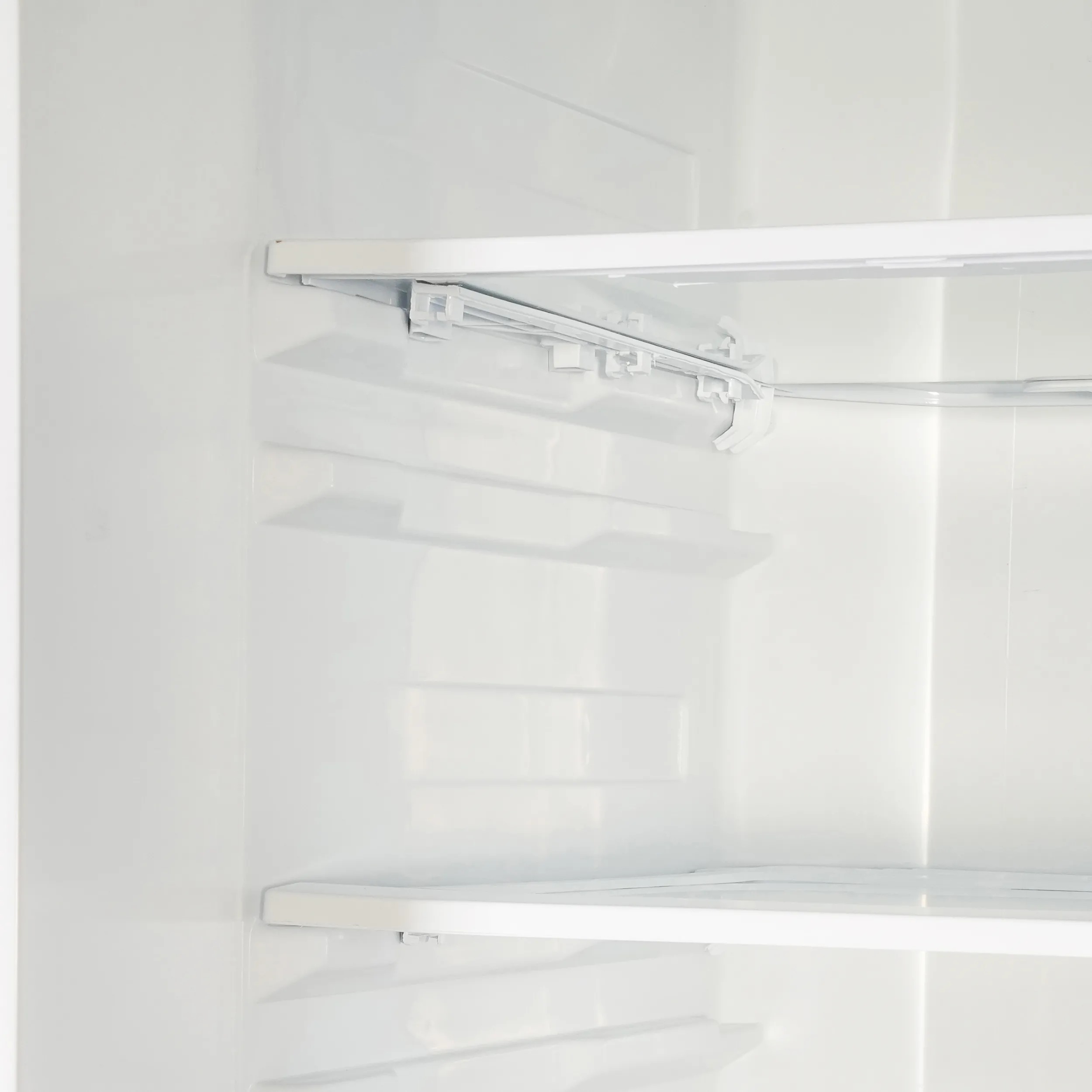 175670140168b522d91bbf1_11zon